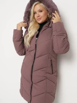 Ciemnofioletowa Kurtka Pikowana z Ozdobnymi Przeszyciami Ozdobiona Futerkiem Sarittia swest