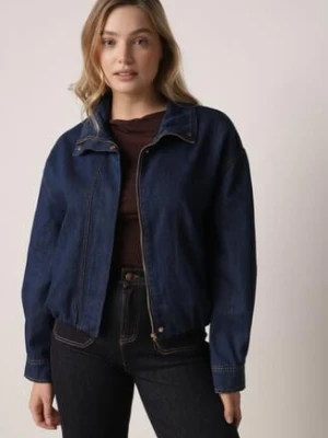Ciemnoniebieska Jeansowa Kurtka Przejściowa z Bawełny o Kroju Bombki z Kołnierzykiem Jotima