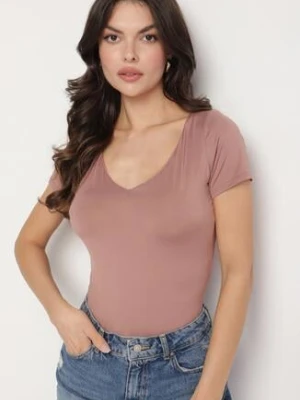 Ciemnoróżowy T-shirt z Wiskozą o Dopasowanym Kroju z Dekoltem w Serek Folarisse by swan