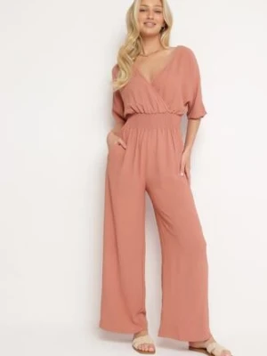 Ciemnoróżowy Taliowany Kombinezon z Kopertową Górą i Długimi Szerokimi Nogawkami Loni airisa