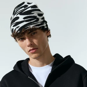 Ciemnoszara czapka beanie we wzór tribal House ciemnoszary