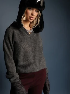 Ciemnoszary Krótki Sweter z Trójkątnym Dekoltem Ozdobiony Kołnierzykiem Savalin acajo