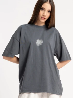 Ciemnoszary t-shirt z autorską grafiką z z tyłu Reporter Young