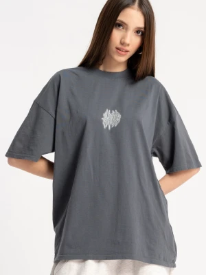 Ciemnoszary t-shirt z autorską grafiką z z tyłu Reporter Young