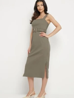 Ciemnozielona Dopasowana Sukienka z Wiskozą z Rozcięciami i Paskiem z Klamrą Mepelle rosa