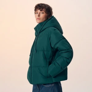 Ciemnozielona pikowana kurtka zimowa z kapturem House