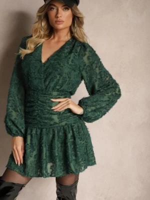 Ciemnozielona Sukienka z Koronki o Taliowanym Fasonie z Kopertową Górą Nelabine retro & icone