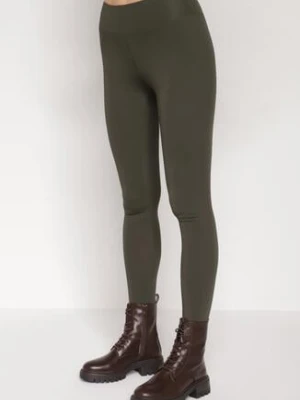 Ciemnozielone Klasyczne Legginsy z Regularnym Stanem Ralindia