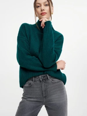 Ciemnozielony sweter z golfem Greenpoint