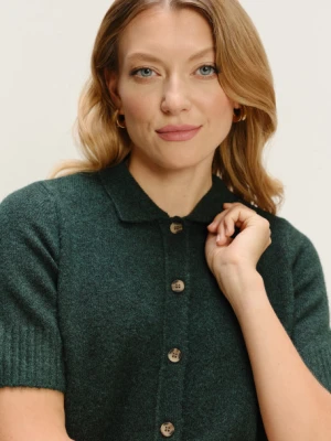 Ciemnozielony sweter z krótkim rękawem i kołnierzykiem Greenpoint