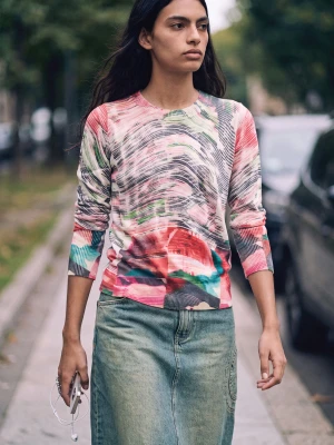 Cienki sweter z nadrukiem Desigual czerwony