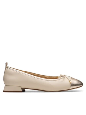 Clarks Baleriny Ubree15 Poppy 26181326 Beżowy