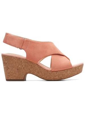 Clarks Skórzane sandały w kolorze jasnoróżowym na obcasie rozmiar: 42