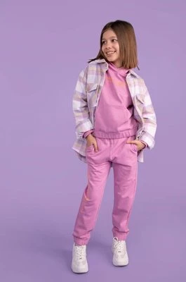 Coccodrillo bluza bawełniana dziecięca kolor fioletowy z kapturem z nadrukiem