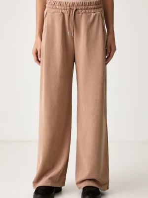 Colmar spodnie dresowe damskie z modalem brązowy