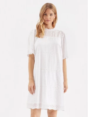 Cream Sukienka codzienna Moccamia 10611191 Biały Regular Fit