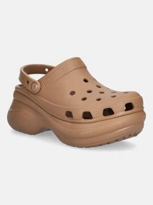 Crocs klapki Classic Bae Clog damskie kolor brązowy na platformie 206302