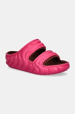 Crocs kapcie Classic Cozzy Overpuff Sandal kolor różowy 210074