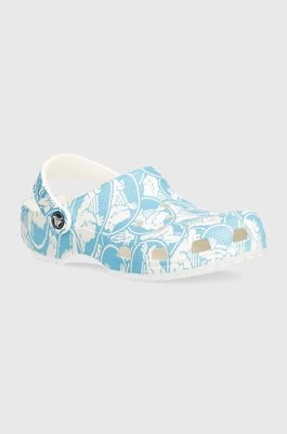 Crocs klapki Classic Duke Print Clog damskie kolor niebieski 210003