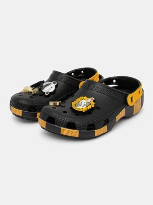 Crocs klapki Classic Hufflepuff Clog kolor czarny 210529 Harry Potter