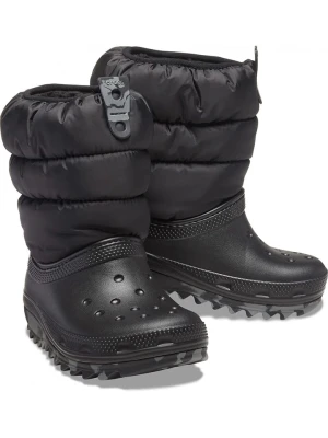 Crocs Kozaki zimowe "Classic Neo Puff" w kolorze czarnym rozmiar: 33 / 34