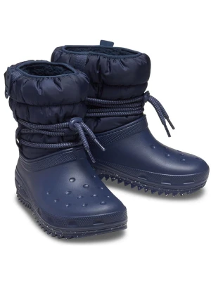 Crocs Kozaki zimowe "Classic Neo Puff" w kolorze granatowym rozmiar: 38/39