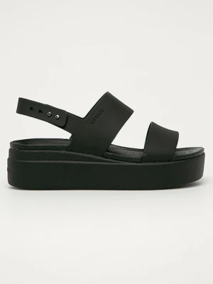 Crocs sandały Brooklyn Low Wedge czarny