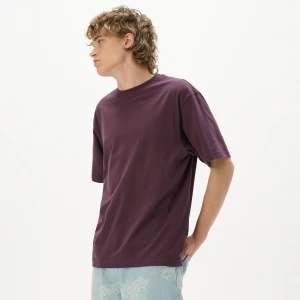Cropp - Basicowa fioletowa koszulka comfort - fioletowy