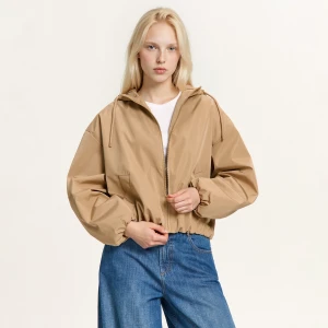 Cropp - Beżowa lekka kurtka z kapturem - beżowy