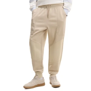 Cropp - Beżowe dresy z ozdobnymi panelami - beżowy