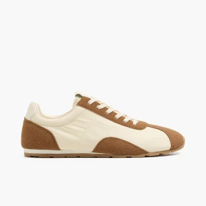 Cropp - Beżowo-brązowe sneakersy - brązowy