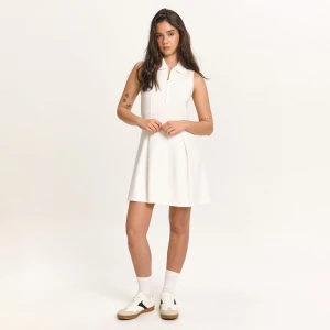 Cropp - Biała sukienka mini z kołnierzykiem - biały