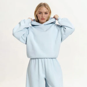 Cropp - Błękitna bluza z kapturem oversize - błękitny