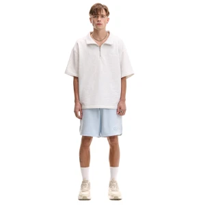 Cropp - Błękitne spodenki z dekoracyjnym wykończeniem - błękitny