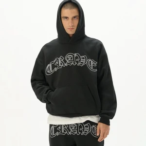 Cropp - Bluza hoodie z haftem - czarny