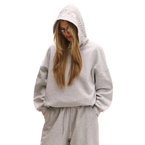 Cropp - Bluza oversize z haftem na kapturze - jasny szary