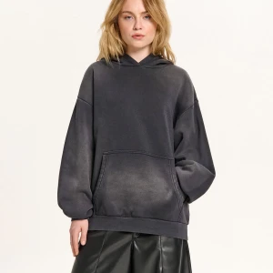 Cropp - Bluza z kapturem i efektem sprania - czarny