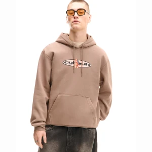 Cropp - Bluza z pluszowym misiem w wersji cyber - beżowy