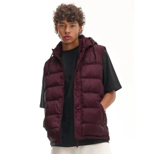 Cropp - Bordowa kamizelka z odpinanym kapturem - kasztanowy