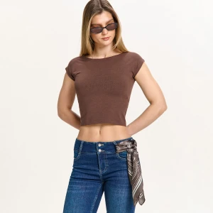 Cropp - Brązowa koszulka z modalem - brązowy