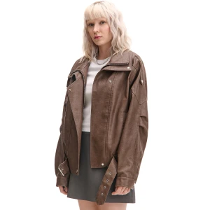 Cropp - Brązowa kurtka oversize z fakturą krokodyla - brązowy