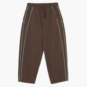 Cropp - Brązowe spodnie z ozdobnym akcentem - brązowy