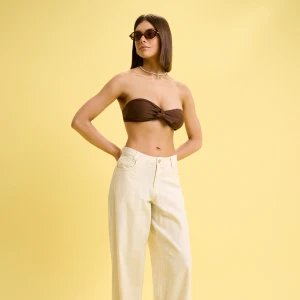 Cropp - Brązowy stanik kąpielowy typu bandeau - brązowy