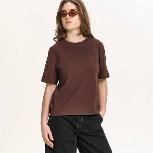 Cropp - Brązowy T-shirt regular z krótkim rękawem - brązowy