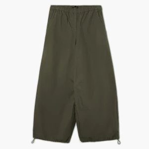 Cropp - Ciemnozielone spodnie wide leg z bawełny - zielony