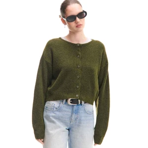 Cropp - Ciemnozielony sweter kardigan basic - zielony
