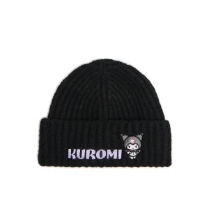 Cropp - Czapka beanie z naszywką Kuromi - czarny