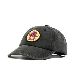 Cropp - Czapka z daszkiem i naszywką Misia Tulisia - czarny