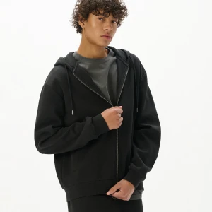 Cropp - Czarna bluza basic z kapturem - czarny
