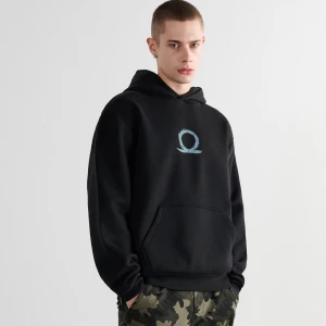 Cropp - Czarna bluza hoodie God of War Ragnarök - czarny